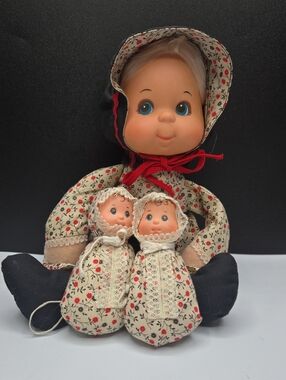Vintage 1975 Mattel Mama and Baby Beans Dolls